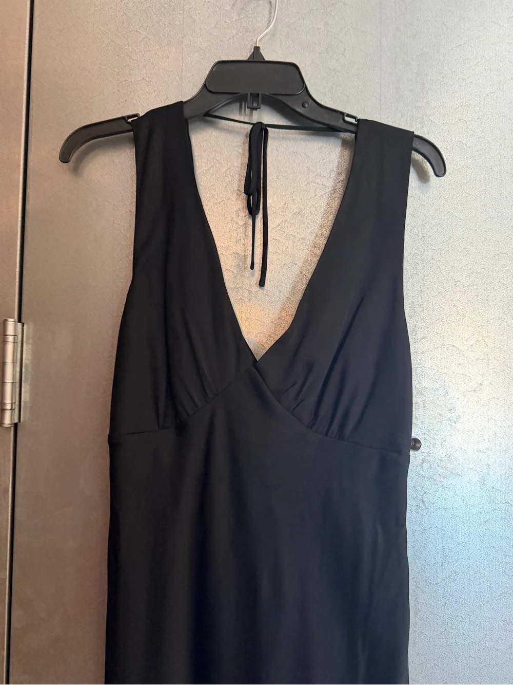 Abercrombie & Fitch sleek black